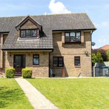 Buy this 4 bed house on The Dene in Ropley Dean, SO24 0BJ
