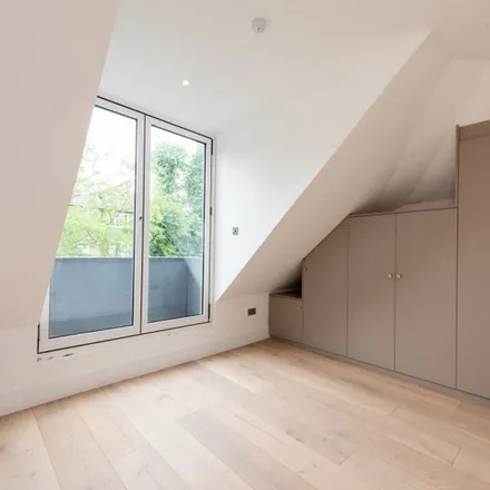 Image 7 - 14 Lambolle Road, Primrose Hill, London, NW3 4HS, United Kingdom - Apartment for rent