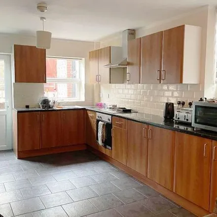 Rent this 1 bed apartment on Kashmir Halal Meat in 1 Temple Street, Derby