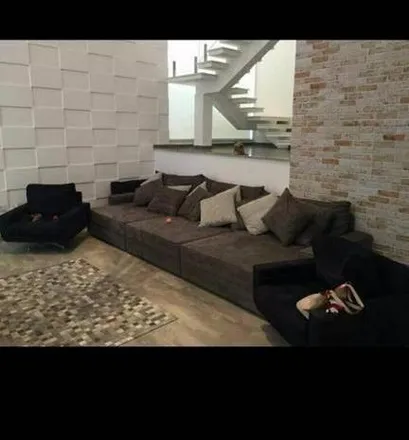 Buy this 3 bed house on Rua Lituânia in Vila Azzi, Sorocaba - SP