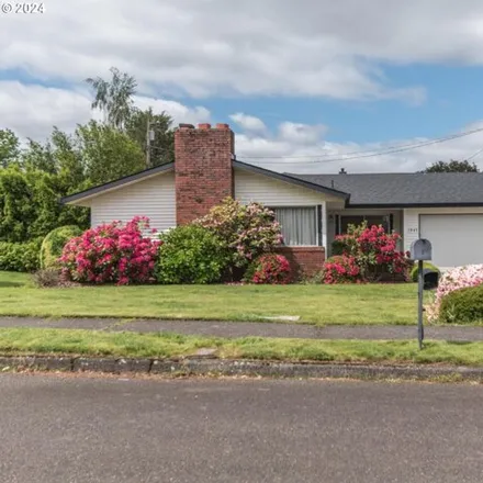 Buy this 3 bed house on 1841 Northeast 153rd Place in Portland, OR 97230