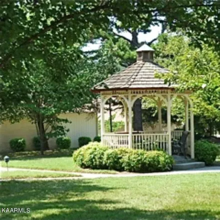 Image 2 - Downtown West, 7914 Gleason Drive, Knoxville, TN 37919, USA - Condo for sale