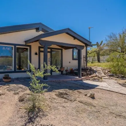 Buy this 3 bed house on 3985 West Drexel Road in Pima County, AZ 85746