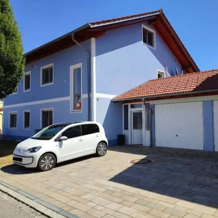 Rent this 5 bed apartment on Walter-Mohr-Ring 11 in 83301 Traunreut, Germany