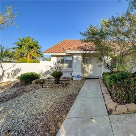 Image 2 - 143 Channel Drive, Henderson, NV 89002, USA - House for rent