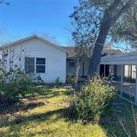 Buy this 3 bed house on 103 Fannin Street in George West, TX 78022