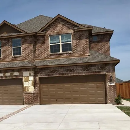 Rent this 3 bed house on 990 Chaparral Trail in Midlothian, TX 76065