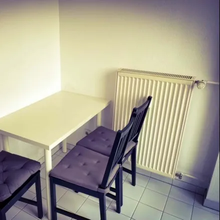Rent this 2 bed apartment on Parkstraße 11 in 60322 Frankfurt, Germany