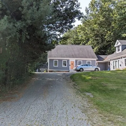 Rent this 4 bed house on 7 Morse Croft Ln in Amesbury, Massachusetts