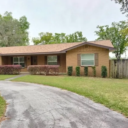 Buy this 3 bed house on Apostolic Christian Church in Southeast 8th Street, Ocala