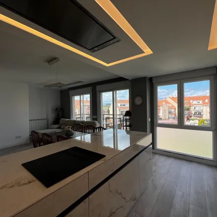 Rent this 4 bed apartment on Calle Río Jarama in 28229 Villanueva del Pardillo, Spain