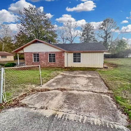 Image 7 - 722 Vine Street, DeRidder, LA 70634, USA - House for sale