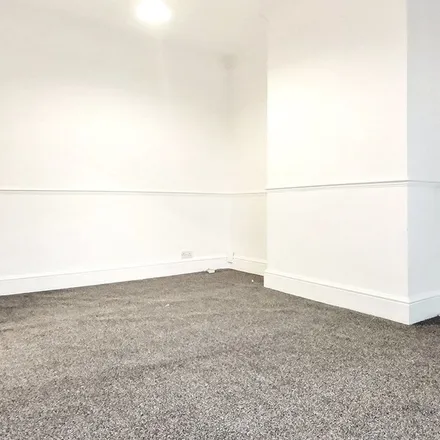 Rent this 3 bed apartment on 1 Priory Road in Dartford, DA1 2BX