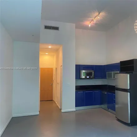 Rent this 1 bed apartment on Limo Park in Northeast 2nd Street, Miami