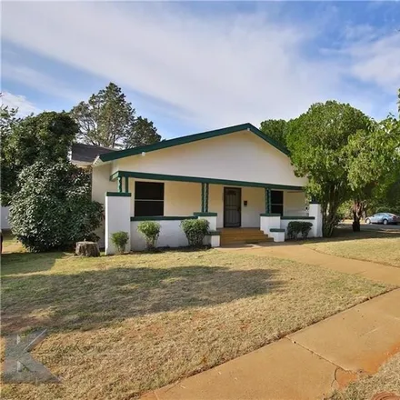 Buy this 3 bed house on 1789 North 16th Street in Abilene, TX 79603