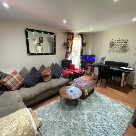 Image 4 - Asbury Court, West Bromwich, B43 6QS, United Kingdom - Apartment for rent