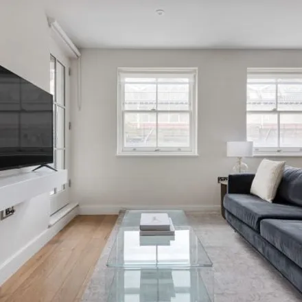 Rent this 3 bed apartment on Pizza Pilgrims in 83 Lower Marsh, London