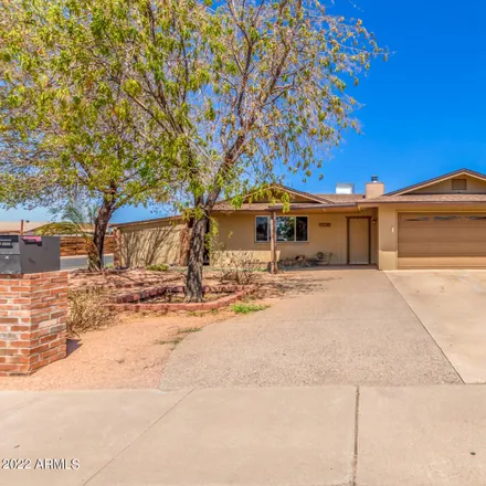 Buy this 3 bed house on 1540 East Emerald Avenue in Mesa, AZ 85204