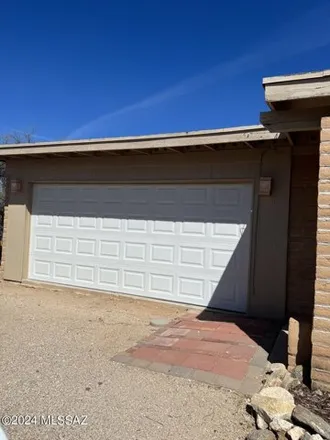 Rent this 3 bed house on East Deerfield Place in Pima County, AZ 85749