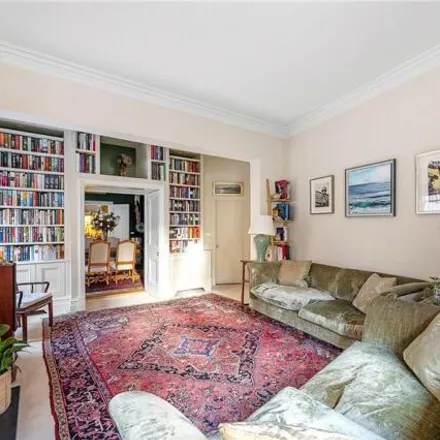 Image 2 - 47 Roland Gardens, London, SW7 3PG, United Kingdom - Apartment for sale