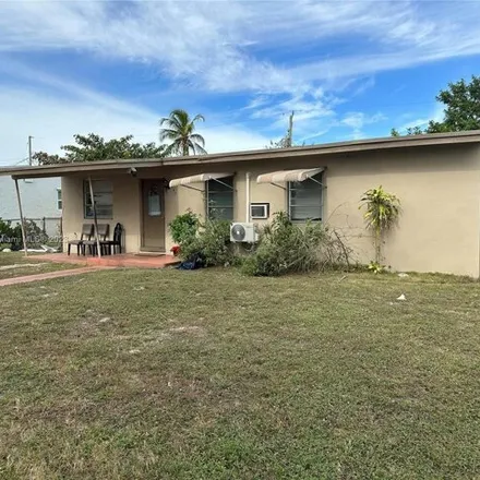 Buy this 3 bed house on Winn-Dixie in Chateau Park Drive, Fort Lauderdale