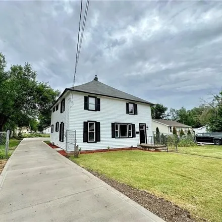 Image 1 - The Laundry Place, East University Avenue, Des Moines, IA 50317, USA - House for sale