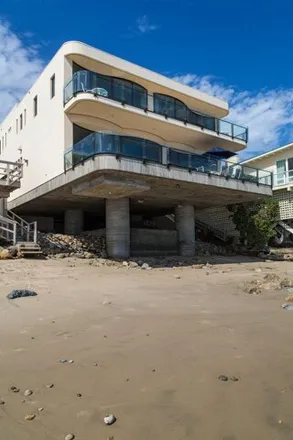 Image 3 - Malibu Bluffs, Malibu Road, Malibu Beach, Malibu, CA 90263, USA - House for rent