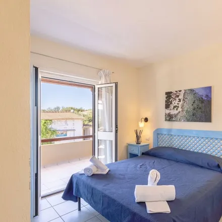 Rent this 2 bed apartment on Ristorante "La Marinella" in Via Amerigo Vespucci, 07046 Posthudorra/Porto Torres SS