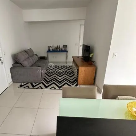 Buy this 2 bed apartment on Renato Parma Cantarino Escritório de Advocacia in Rua dos Guajajaras 718, Lourdes
