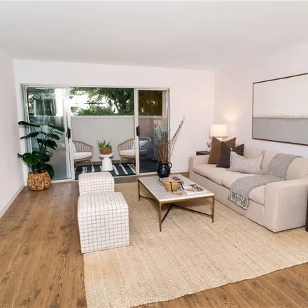 Image 4 - 20180 Leadwell Street, Los Angeles, CA 91306, USA - Condo for sale