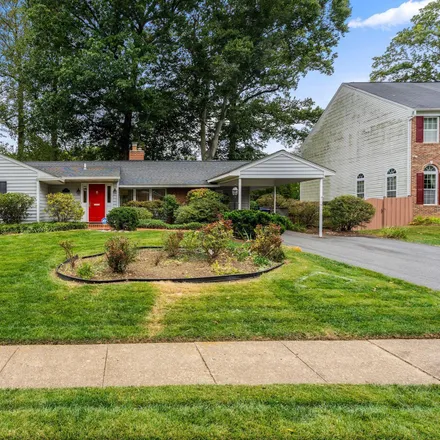 Buy this 5 bed house on 5402 Ferndale Street in North Springfield, Fairfax County