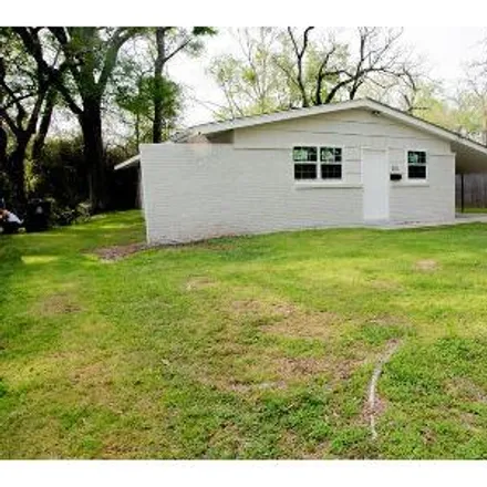 Buy this 3 bed house on 2799 Elgin Street in Howell Park, Baton Rouge