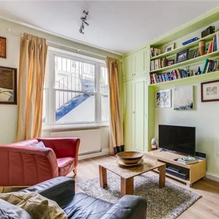 Buy this 1 bed apartment on 112 Cambridge Street in London, SW1V 4EH