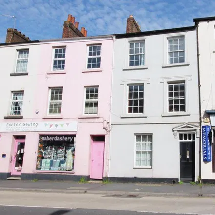 Rent this 6 bed townhouse on 17-17½ Heavitree Road in Exeter, EX1 2LD