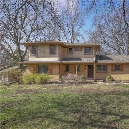 Buy this 3 bed house on 2913 West 94th Street in Leawood, KS 66206