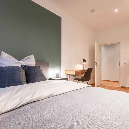 Rent this 4 bed room on Leipziger Straße 43 in 60487 Frankfurt, Germany