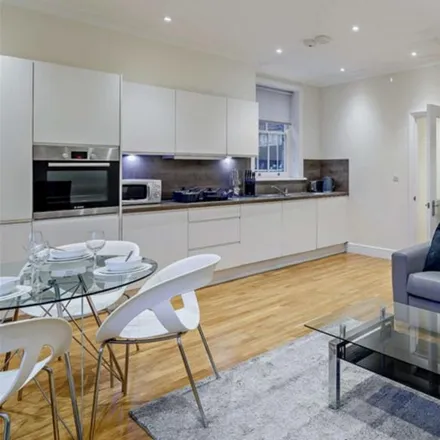 Image 2 - Hamlet Gardens, London, W6 0TT, United Kingdom - Apartment for rent