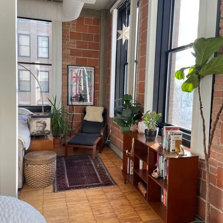 Rent this 2 bed apartment on Haberdasher Square Lofts 1 in 728 West Jackson Boulevard, Chicago