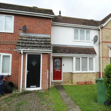 Rent this 2 bed townhouse on Mayfly Close in Chatteris, PE16 6PF