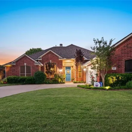 Buy this 3 bed house on 3311 Danbury Cove in Corinth, TX 76208
