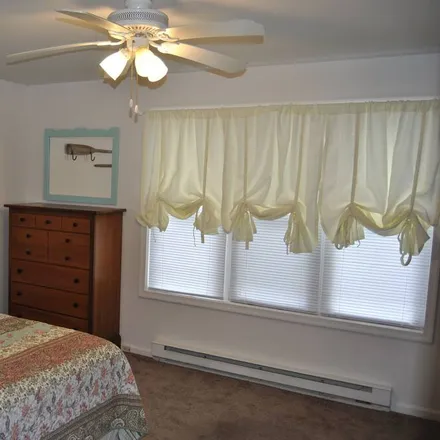 Rent this 1 bed apartment on North Wildwood