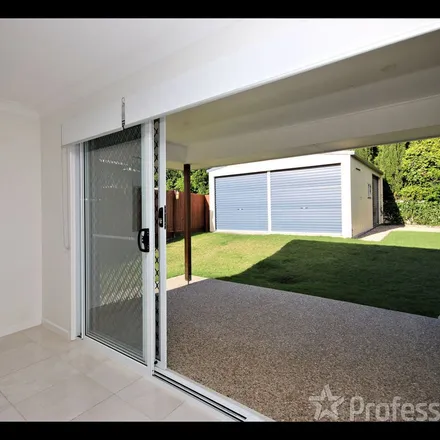 Rent this 4 bed apartment on Heather Street in Silkstone QLD 4304, Australia