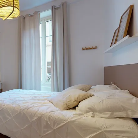 Rent this 1 bed room on 103 cours Tolstoi