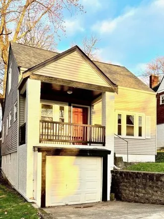 Buy this 3 bed house on 1511 Manss Avenue in Saint Lawrence Corners, Cincinnati