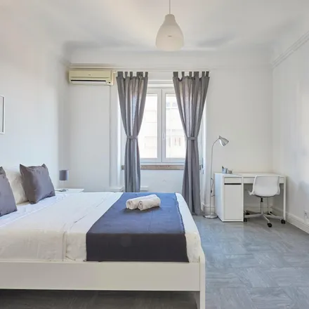 Rent this 7 bed room on Rua do Conde de Redondo 97 in 1150-213 Lisbon, Portugal