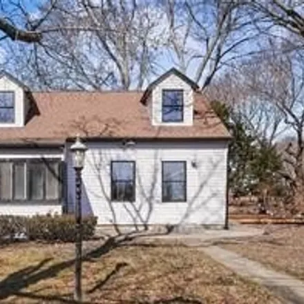 Buy this 2 bed house on 9 Chace Avenue in Warren, RI 02885
