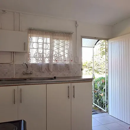 Image 4 - Pastoll Road, Sarnia, Pinetown, 3620, South Africa - Apartment for rent