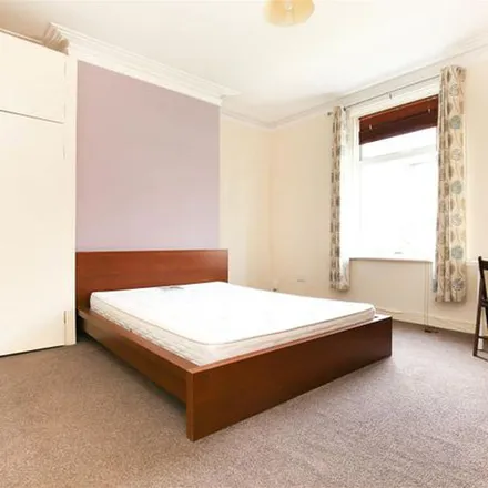 Image 2 - Bolingbroke Street, Newcastle upon Tyne, NE6 5PJ, United Kingdom - Apartment for rent