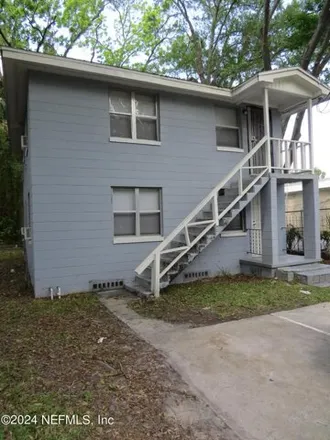 Buy this studio house on Fire Station 18 in West 25th Street, Jacksonville