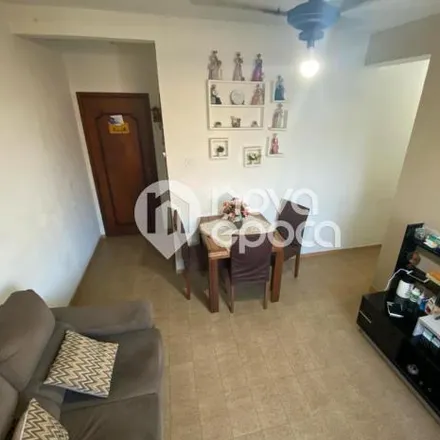 Buy this 3 bed apartment on Ponto Final: Linha 679 in Rua Intendente Cunha Menezes, Méier